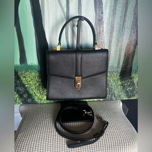 CARLYN PURE LEATHER HANDBAG